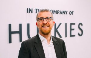 Huskies Wins Apache Pizza Creative Account