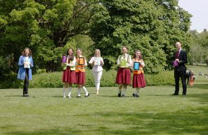 MediaCom Launches New Campaign for Gum Litter Taskforce