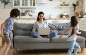 New Advertising Study Finds Parents are Not Influenced by Influencers