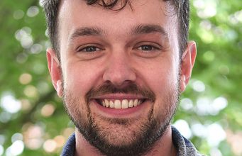 Opinion: The Cooperative Illusion: AI, Language, and the Craft of Co-Creation